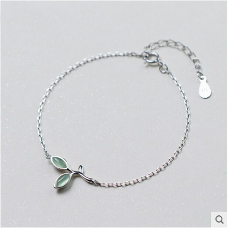 Silver Tender Bud Bracelet